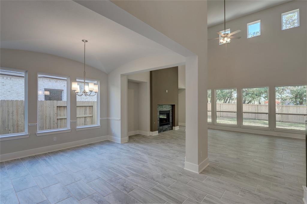 115 2 Keechie Creek Court, Conroe, Texas 77304, 4 Bedrooms Bedrooms, 17 Rooms Rooms,3 BathroomsBathrooms,Single-family,For Sale,Keechie Creek,55728643