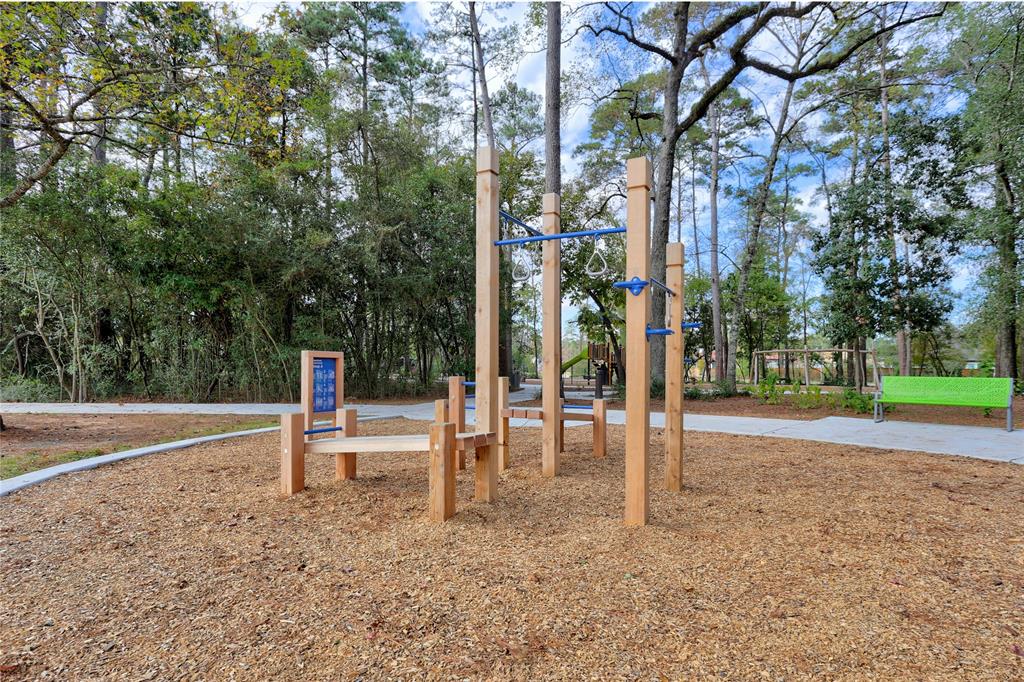 115 2 Keechie Creek Court, Conroe, Texas 77304, 4 Bedrooms Bedrooms, 17 Rooms Rooms,3 BathroomsBathrooms,Single-family,For Sale,Keechie Creek,55728643