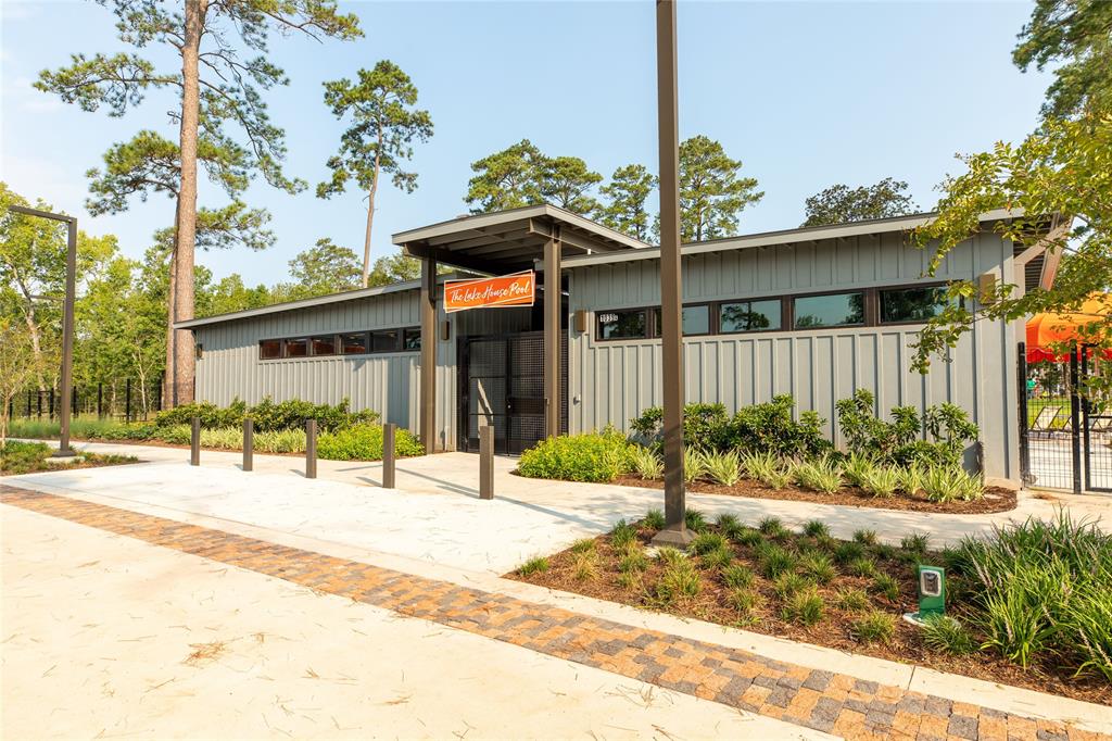 115 2 Keechie Creek Court, Conroe, Texas 77304, 4 Bedrooms Bedrooms, 17 Rooms Rooms,3 BathroomsBathrooms,Single-family,For Sale,Keechie Creek,55728643