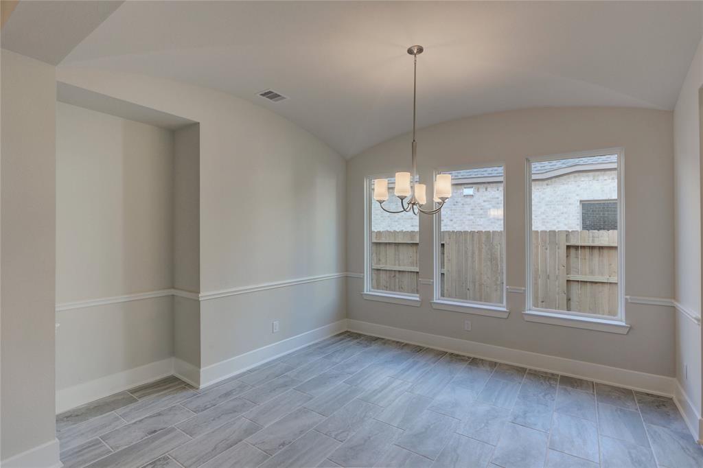 115 2 Keechie Creek Court, Conroe, Texas 77304, 4 Bedrooms Bedrooms, 17 Rooms Rooms,3 BathroomsBathrooms,Single-family,For Sale,Keechie Creek,55728643
