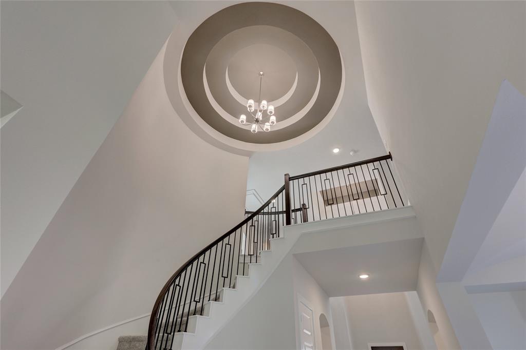 115 2 Keechie Creek Court, Conroe, Texas 77304, 4 Bedrooms Bedrooms, 17 Rooms Rooms,3 BathroomsBathrooms,Single-family,For Sale,Keechie Creek,55728643