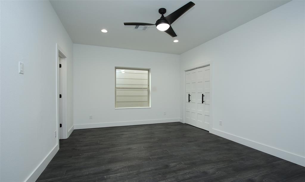 6741 2 Calhoun Road, Houston, Texas 77021, 3 Bedrooms Bedrooms, 10 Rooms Rooms,3 BathroomsBathrooms,Single-family,For Sale,Calhoun,60372580