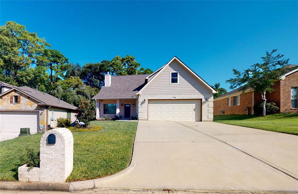 4806 2 Moonlight Drive, Willis, Texas 77318, 4 Bedrooms Bedrooms, 8 Rooms Rooms,2 BathroomsBathrooms,Single-family,For Sale,Moonlight,23489077