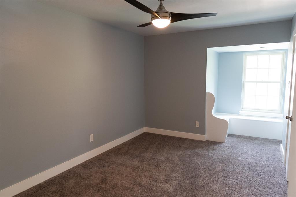 15730 2 Walkwood Drive, Houston, Texas 77079, 4 Bedrooms Bedrooms, 10 Rooms Rooms,2 BathroomsBathrooms,Single-family,For Sale,Walkwood,52649651
