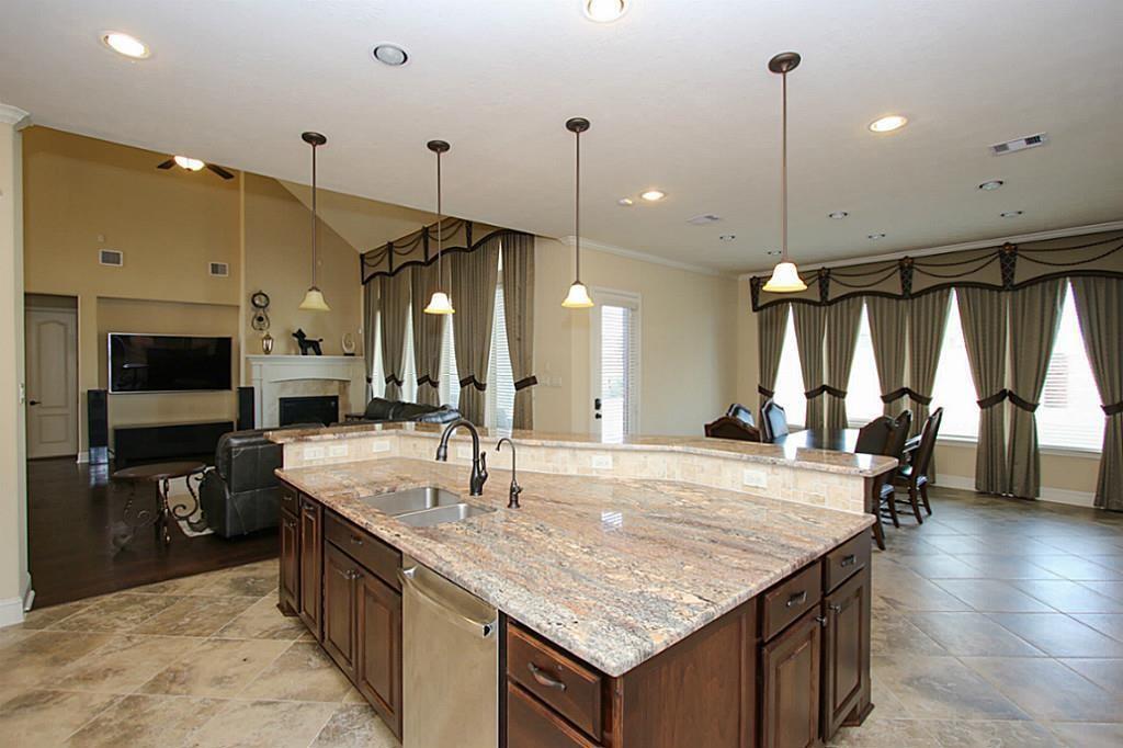17610 2 Lanarkshire Crossing, Richmond, Texas 77407, 5 Bedrooms Bedrooms, 9 Rooms Rooms,4 BathroomsBathrooms,Single-family,For Sale,Lanarkshire Crossing,86199395