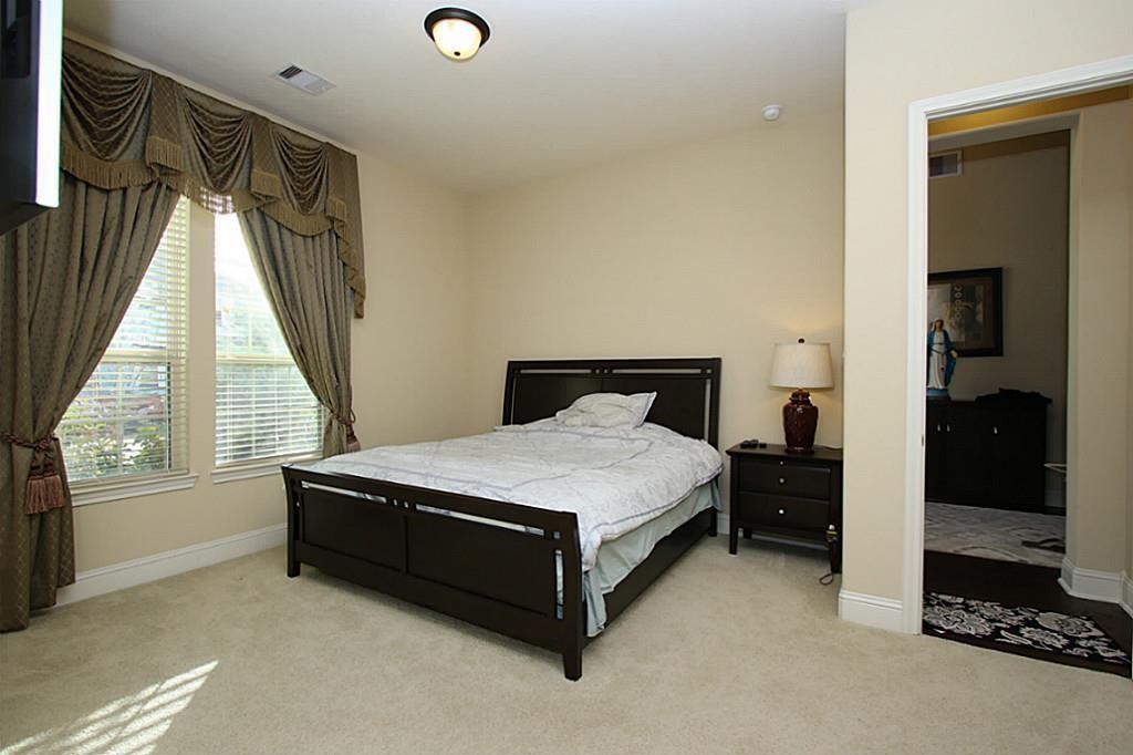 17610 2 Lanarkshire Crossing, Richmond, Texas 77407, 5 Bedrooms Bedrooms, 9 Rooms Rooms,4 BathroomsBathrooms,Single-family,For Sale,Lanarkshire Crossing,86199395