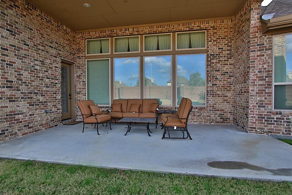 17610 2 Lanarkshire Crossing, Richmond, Texas 77407, 5 Bedrooms Bedrooms, 9 Rooms Rooms,4 BathroomsBathrooms,Single-family,For Sale,Lanarkshire Crossing,86199395