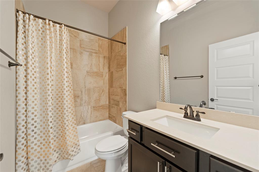 2341 1 Yaupon Park Lane, Manvel, Texas 77578, 4 Bedrooms Bedrooms, 6 Rooms Rooms,3 BathroomsBathrooms,Single-family,For Sale,Yaupon Park,52088580