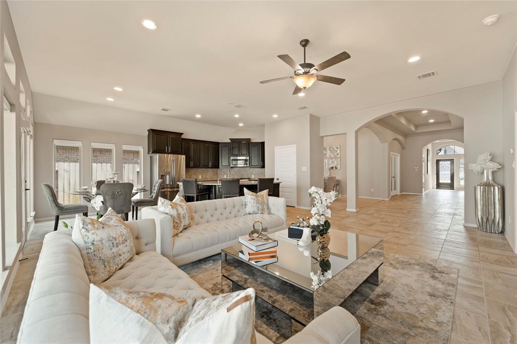 2341 1 Yaupon Park Lane, Manvel, Texas 77578, 4 Bedrooms Bedrooms, 6 Rooms Rooms,3 BathroomsBathrooms,Single-family,For Sale,Yaupon Park,52088580