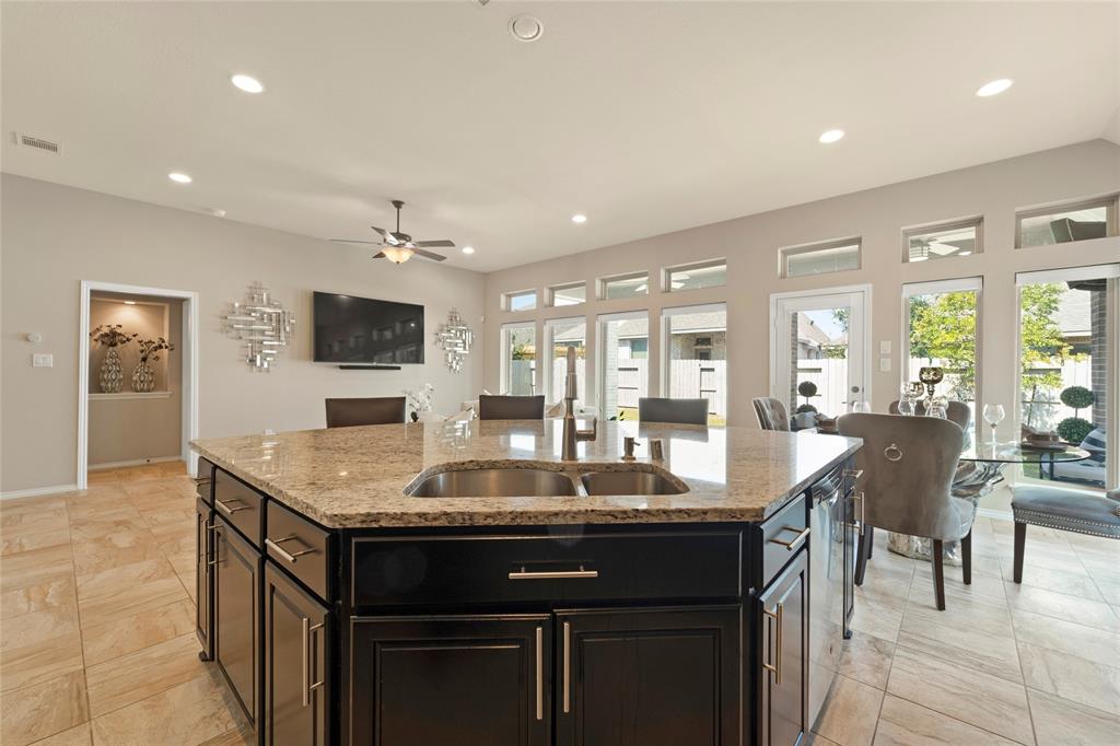 2341 1 Yaupon Park Lane, Manvel, Texas 77578, 4 Bedrooms Bedrooms, 6 Rooms Rooms,3 BathroomsBathrooms,Single-family,For Sale,Yaupon Park,52088580
