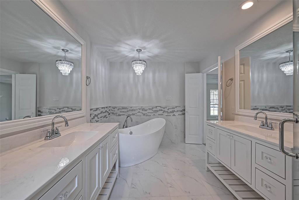 3122 2 Silver Falls Drive, Humble, Texas 77339, 3 Bedrooms Bedrooms, 9 Rooms Rooms,2 BathroomsBathrooms,Single-family,For Sale,Silver Falls,71265166