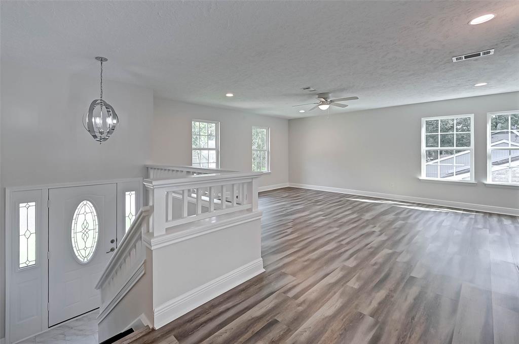 3122 2 Silver Falls Drive, Humble, Texas 77339, 3 Bedrooms Bedrooms, 9 Rooms Rooms,2 BathroomsBathrooms,Single-family,For Sale,Silver Falls,71265166
