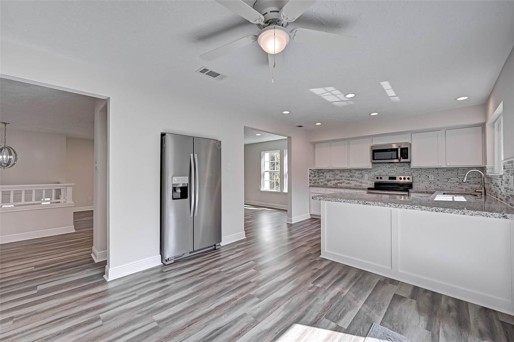 3122 2 Silver Falls Drive, Humble, Texas 77339, 3 Bedrooms Bedrooms, 9 Rooms Rooms,2 BathroomsBathrooms,Single-family,For Sale,Silver Falls,71265166
