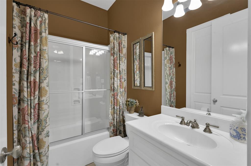9089 1 Ponderosa Drive, Montgomery, Texas 77316, 3 Bedrooms Bedrooms, 8 Rooms Rooms,3 BathroomsBathrooms,Single-family,For Sale,Ponderosa,76717428