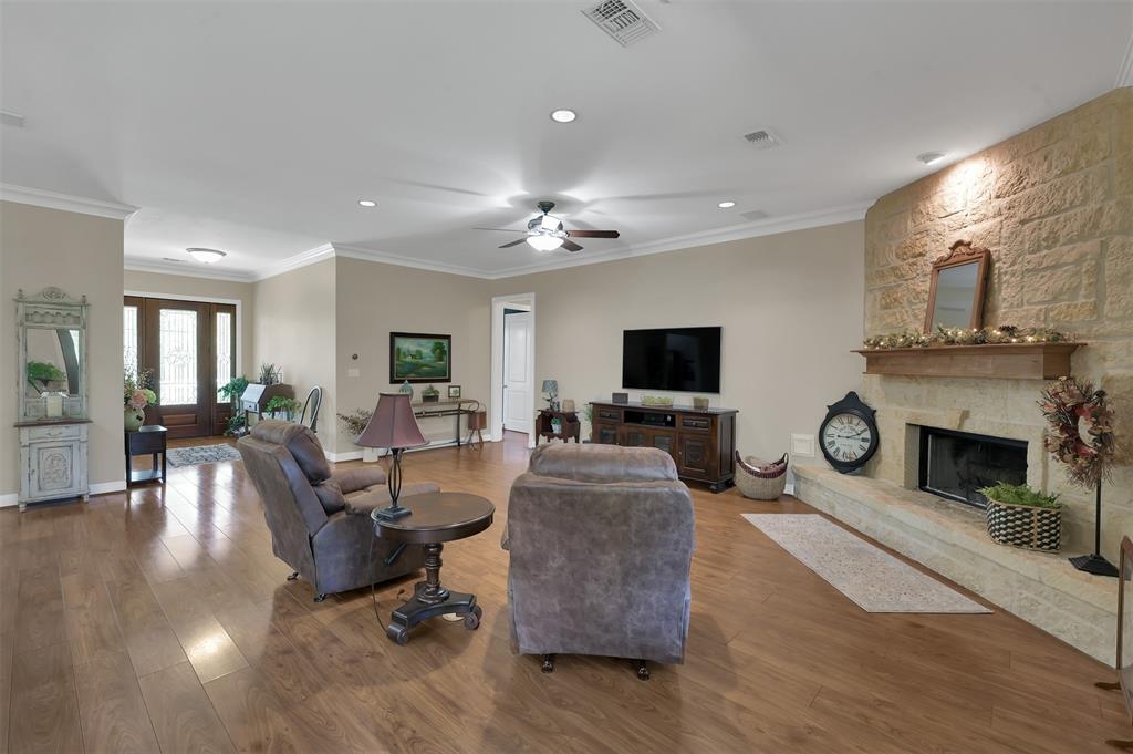 9089 1 Ponderosa Drive, Montgomery, Texas 77316, 3 Bedrooms Bedrooms, 8 Rooms Rooms,3 BathroomsBathrooms,Single-family,For Sale,Ponderosa,76717428
