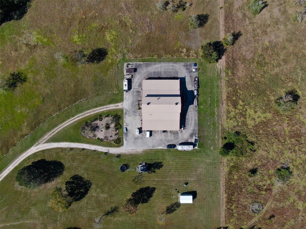 10890 2 Fm 830 Road, Willis, Texas 77318, 3 Bedrooms Bedrooms, 10 Rooms Rooms,2 BathroomsBathrooms,Country Homes/acreage,For Sale,Fm 830,73801568