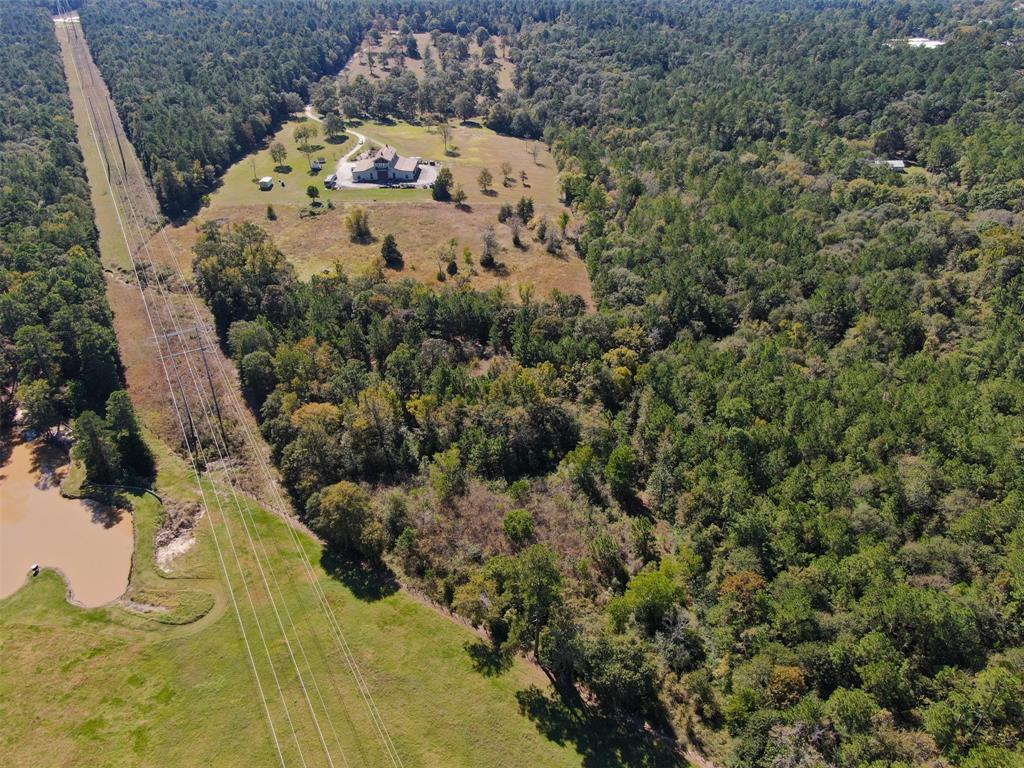10890 2 Fm 830 Road, Willis, Texas 77318, 3 Bedrooms Bedrooms, 10 Rooms Rooms,2 BathroomsBathrooms,Country Homes/acreage,For Sale,Fm 830,73801568