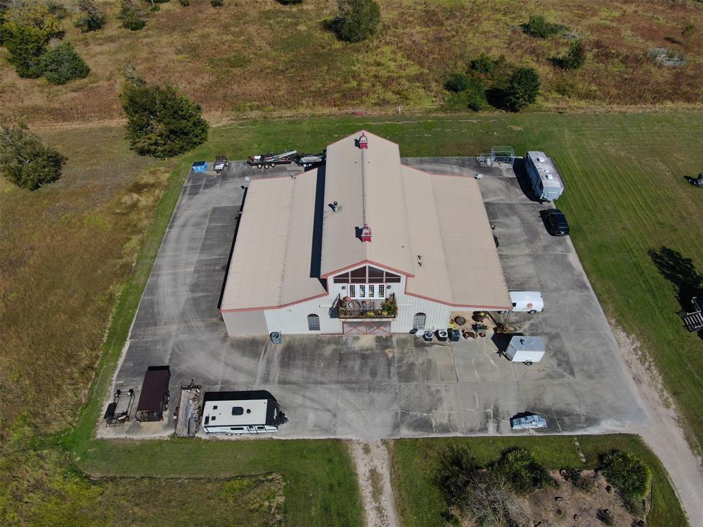 10890 2 Fm 830 Road, Willis, Texas 77318, 3 Bedrooms Bedrooms, 10 Rooms Rooms,2 BathroomsBathrooms,Country Homes/acreage,For Sale,Fm 830,73801568