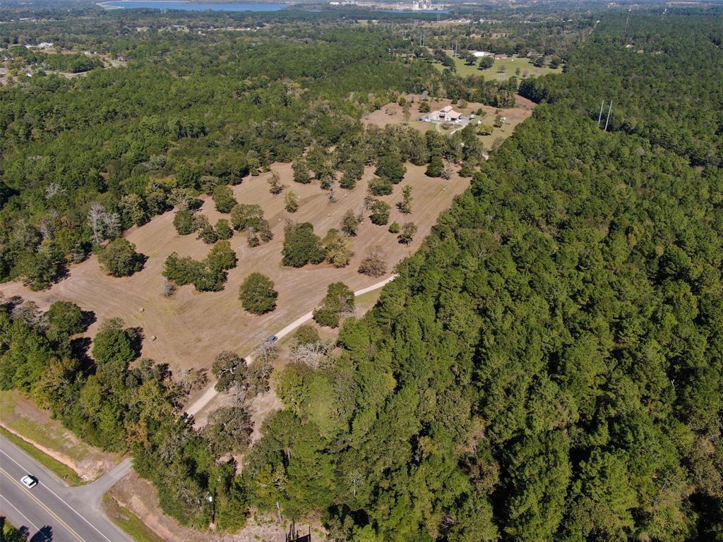 10890 2 Fm 830 Road, Willis, Texas 77318, 3 Bedrooms Bedrooms, 10 Rooms Rooms,2 BathroomsBathrooms,Country Homes/acreage,For Sale,Fm 830,73801568