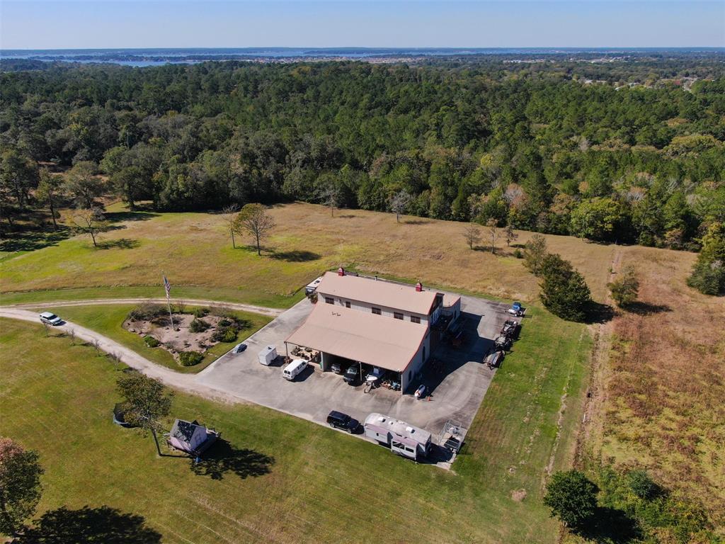 10890 2 Fm 830 Road, Willis, Texas 77318, 3 Bedrooms Bedrooms, 10 Rooms Rooms,2 BathroomsBathrooms,Country Homes/acreage,For Sale,Fm 830,73801568
