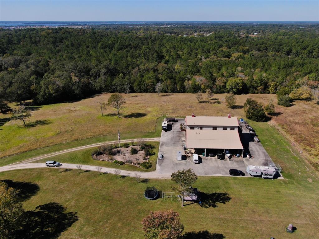 10890 2 Fm 830 Road, Willis, Texas 77318, 3 Bedrooms Bedrooms, 10 Rooms Rooms,2 BathroomsBathrooms,Country Homes/acreage,For Sale,Fm 830,73801568
