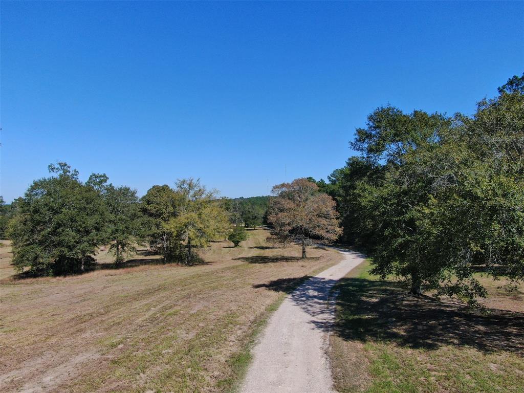 10890 2 Fm 830 Road, Willis, Texas 77318, 3 Bedrooms Bedrooms, 10 Rooms Rooms,2 BathroomsBathrooms,Country Homes/acreage,For Sale,Fm 830,73801568