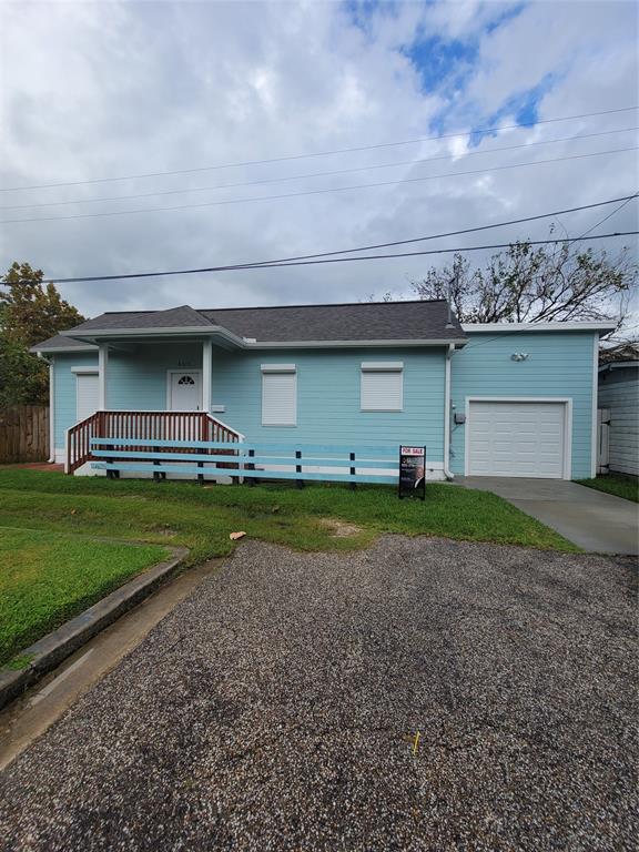 4315 1 Ave Q 1/2, Galveston, Texas 77550, 2 Bedrooms Bedrooms, 2 Rooms Rooms,2 BathroomsBathrooms,Single-family,For Sale,Ave Q 1/2,39895982