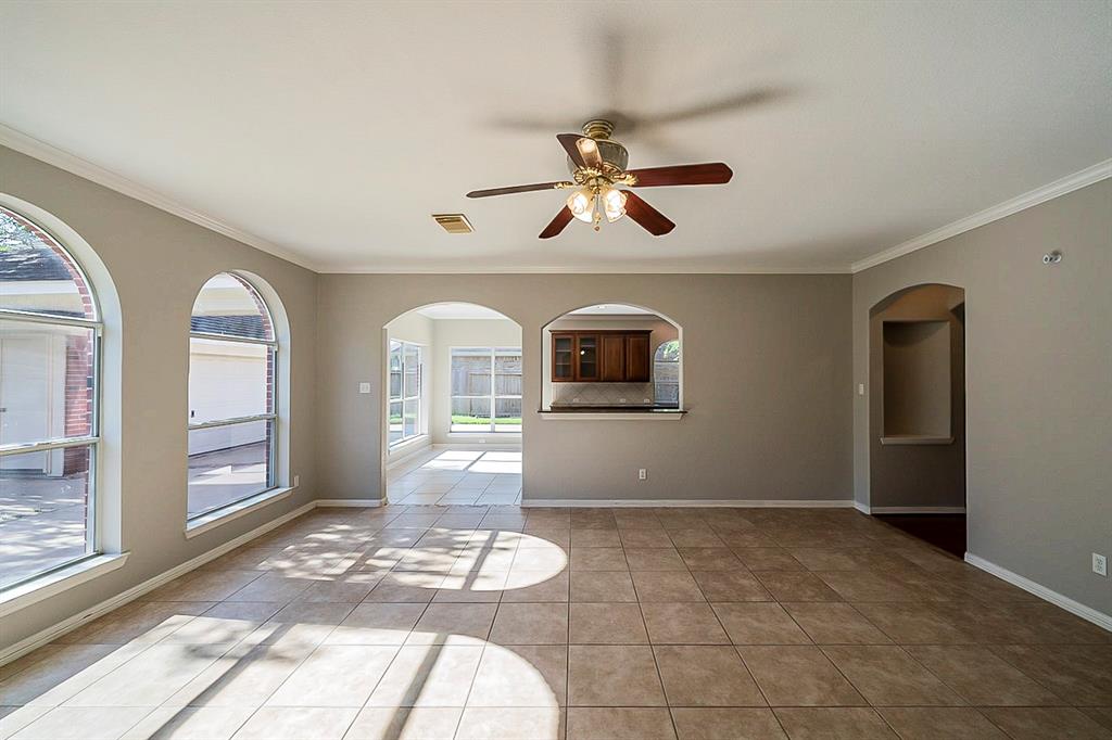 15910 2 Crooked Lake Way, Cypress, Texas 77433, 5 Bedrooms Bedrooms, 5 Rooms Rooms,3 BathroomsBathrooms,Single-family,For Sale,Crooked Lake,56237614