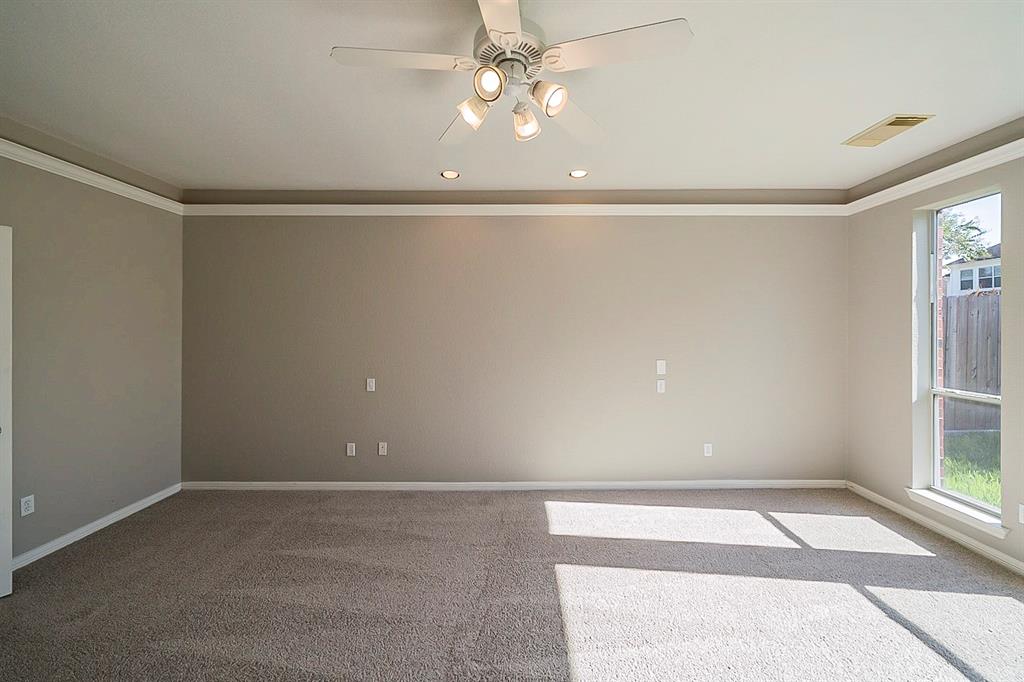 15910 2 Crooked Lake Way, Cypress, Texas 77433, 5 Bedrooms Bedrooms, 5 Rooms Rooms,3 BathroomsBathrooms,Single-family,For Sale,Crooked Lake,56237614