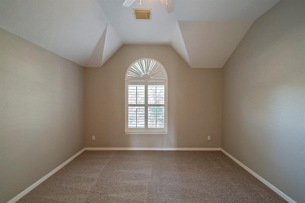 15910 2 Crooked Lake Way, Cypress, Texas 77433, 5 Bedrooms Bedrooms, 5 Rooms Rooms,3 BathroomsBathrooms,Single-family,For Sale,Crooked Lake,56237614