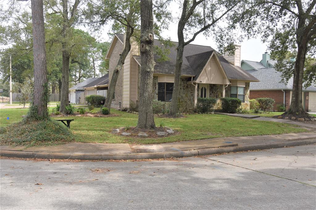 4009 2 Fatta Drive, Dickinson, Texas 77539, 3 Bedrooms Bedrooms, 6 Rooms Rooms,2 BathroomsBathrooms,Single-family,For Sale,Fatta,85421220