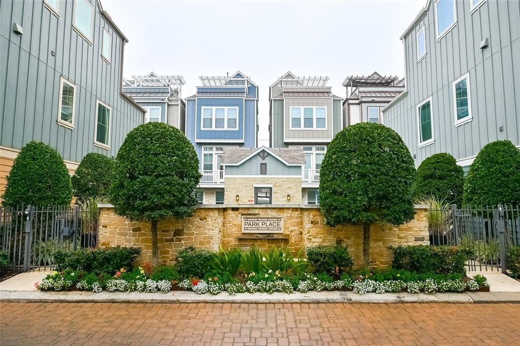 741 Dorothy Street