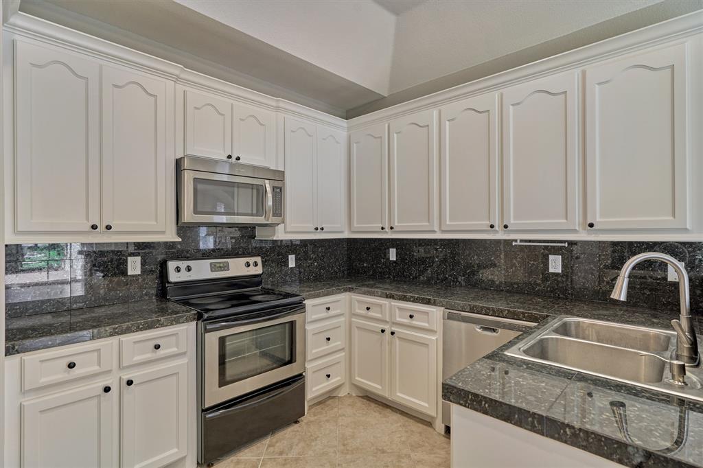 13207 2 Salem Circle, Montgomery, Texas 77356, 3 Bedrooms Bedrooms, 6 Rooms Rooms,2 BathroomsBathrooms,Single-family,For Sale,Salem,81431381