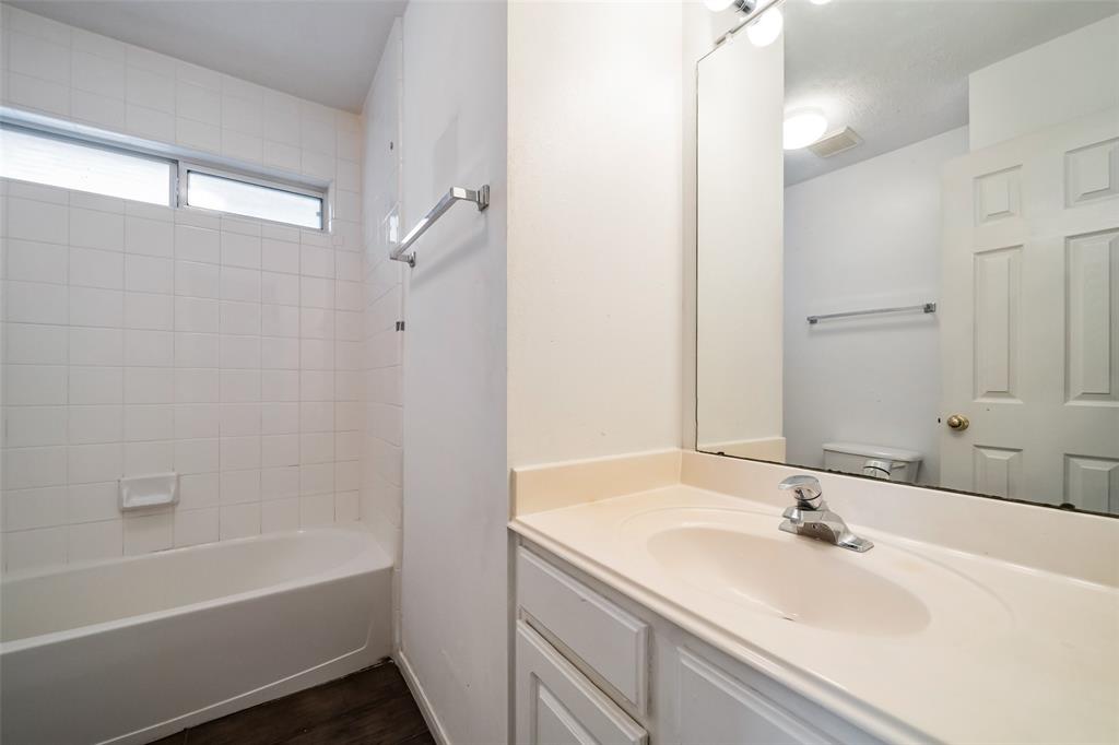 1209 2 Ruthven Street, Houston, Texas 77019, 2 Bedrooms Bedrooms, 2 Rooms Rooms,2 BathroomsBathrooms,Single-family,For Sale,Ruthven,80318102