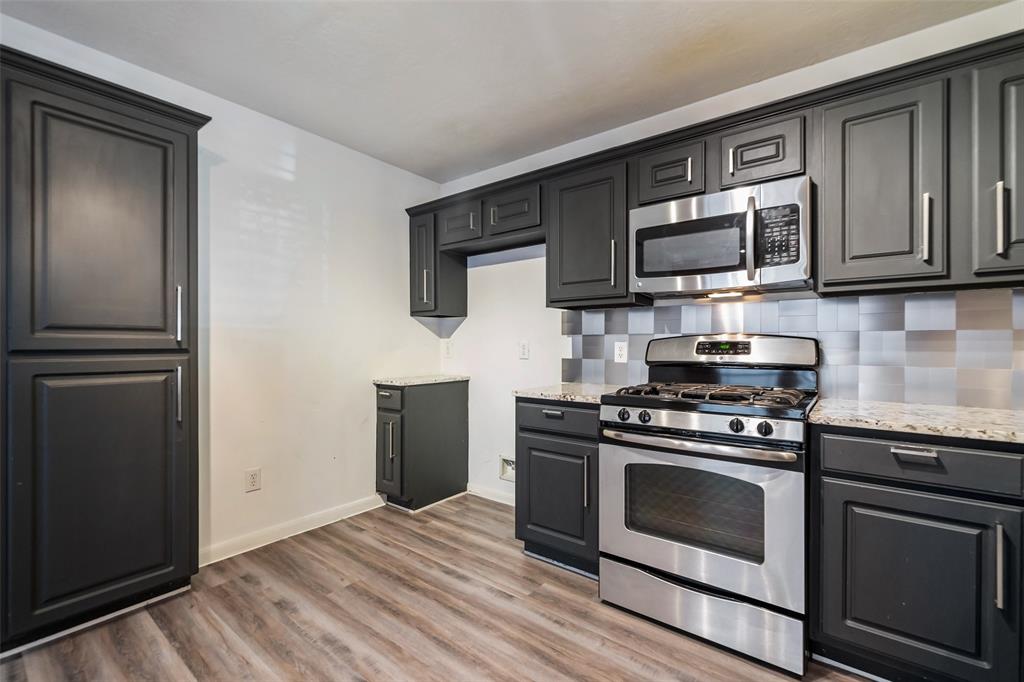 1209 2 Ruthven Street, Houston, Texas 77019, 2 Bedrooms Bedrooms, 2 Rooms Rooms,2 BathroomsBathrooms,Single-family,For Sale,Ruthven,80318102