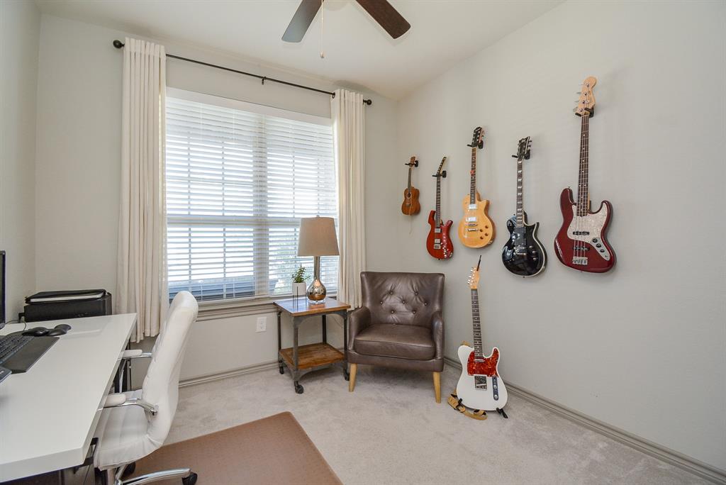 23811 2 Northwood Terrace Lane, Katy, Texas 77493, 5 Bedrooms Bedrooms, 9 Rooms Rooms,3 BathroomsBathrooms,Single-family,For Sale,Northwood Terrace,79662109