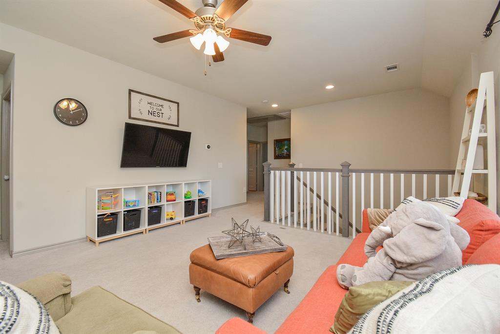 23811 2 Northwood Terrace Lane, Katy, Texas 77493, 5 Bedrooms Bedrooms, 9 Rooms Rooms,3 BathroomsBathrooms,Single-family,For Sale,Northwood Terrace,79662109