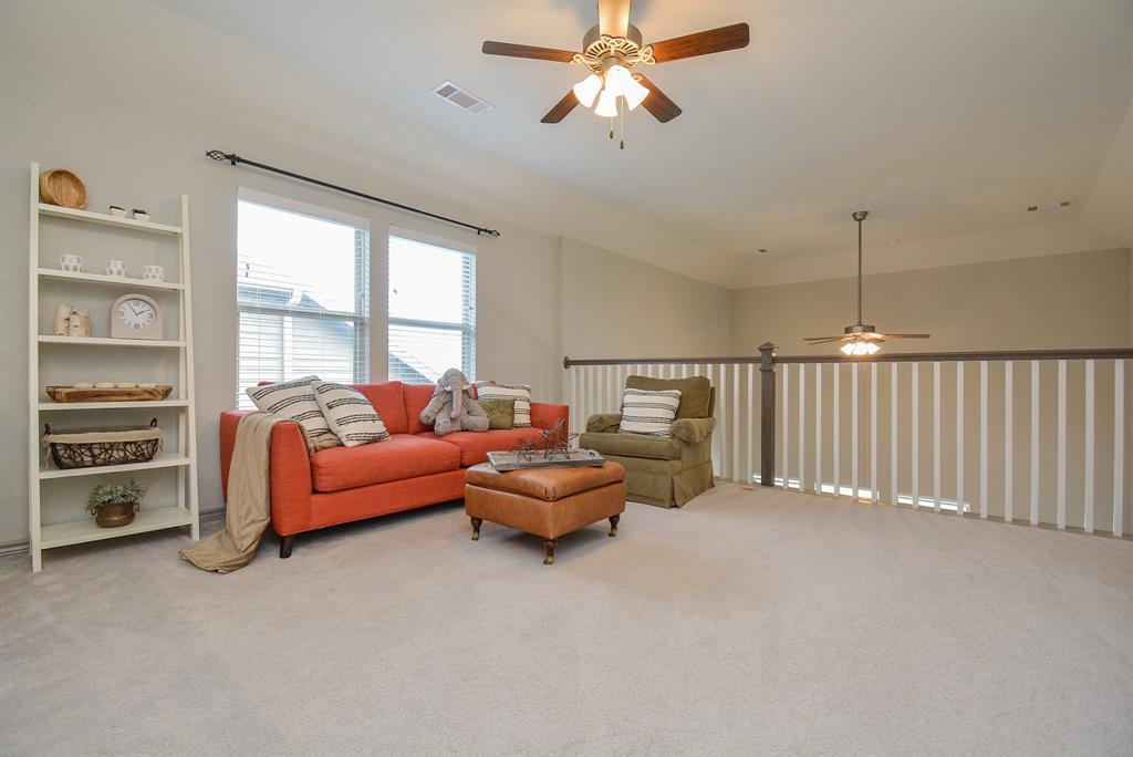 23811 2 Northwood Terrace Lane, Katy, Texas 77493, 5 Bedrooms Bedrooms, 9 Rooms Rooms,3 BathroomsBathrooms,Single-family,For Sale,Northwood Terrace,79662109