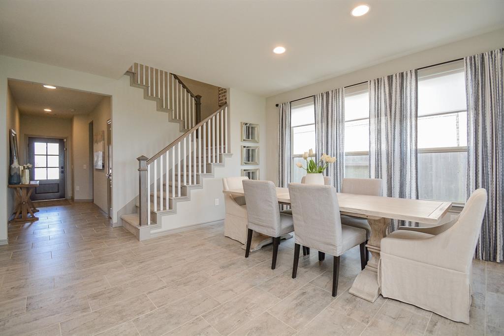 23811 2 Northwood Terrace Lane, Katy, Texas 77493, 5 Bedrooms Bedrooms, 9 Rooms Rooms,3 BathroomsBathrooms,Single-family,For Sale,Northwood Terrace,79662109
