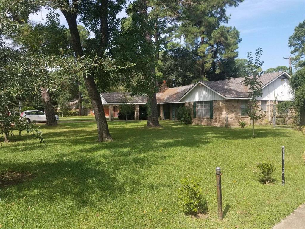 10202 1 Eddystone Drive, Houston, Texas 77043, 4 Bedrooms Bedrooms, 8 Rooms Rooms,1 BathroomBathrooms,Single-family,For Sale,Eddystone,97340154