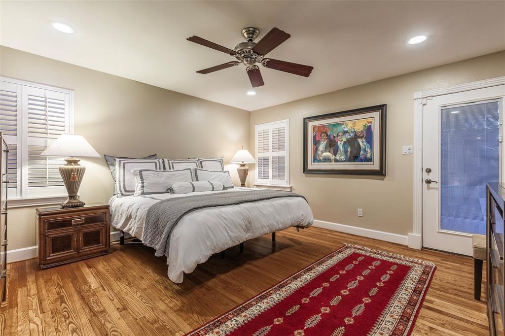 3115 2 Conway Street, Houston, Texas 77025, 5 Bedrooms Bedrooms, 17 Rooms Rooms,3 BathroomsBathrooms,Single-family,For Sale,Conway,59204090
