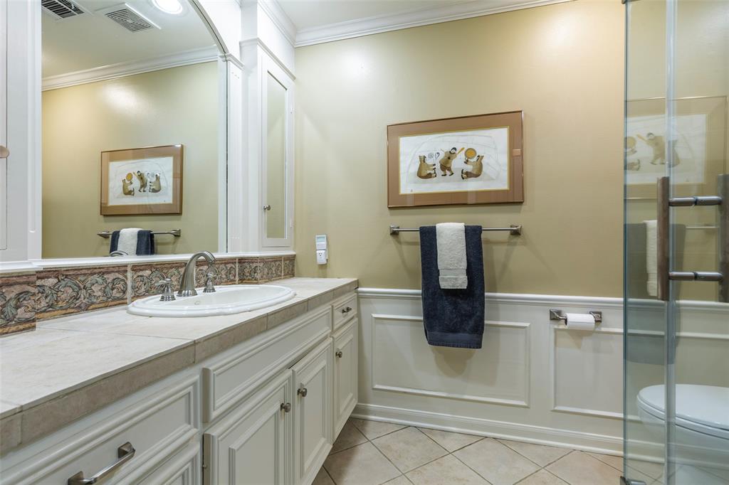 3115 2 Conway Street, Houston, Texas 77025, 5 Bedrooms Bedrooms, 17 Rooms Rooms,3 BathroomsBathrooms,Single-family,For Sale,Conway,59204090
