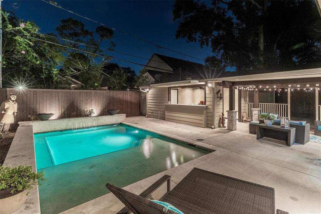 3115 2 Conway Street, Houston, Texas 77025, 5 Bedrooms Bedrooms, 17 Rooms Rooms,3 BathroomsBathrooms,Single-family,For Sale,Conway,59204090