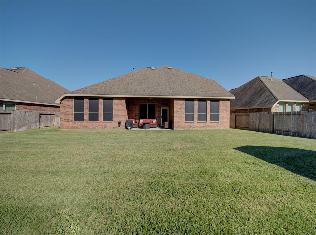 5212 2 Amber Sky Lane, Rosharon, Texas 77583, 4 Bedrooms Bedrooms, 10 Rooms Rooms,3 BathroomsBathrooms,Single-family,For Sale,Amber Sky,22045859