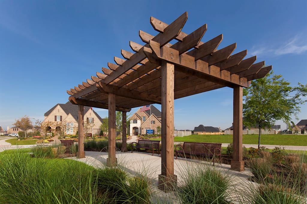 20307 1 Laila Manor Lane, Richmond, Texas 77407, 4 Bedrooms Bedrooms, 7 Rooms Rooms,3 BathroomsBathrooms,Single-family,For Sale,Laila Manor,53731634