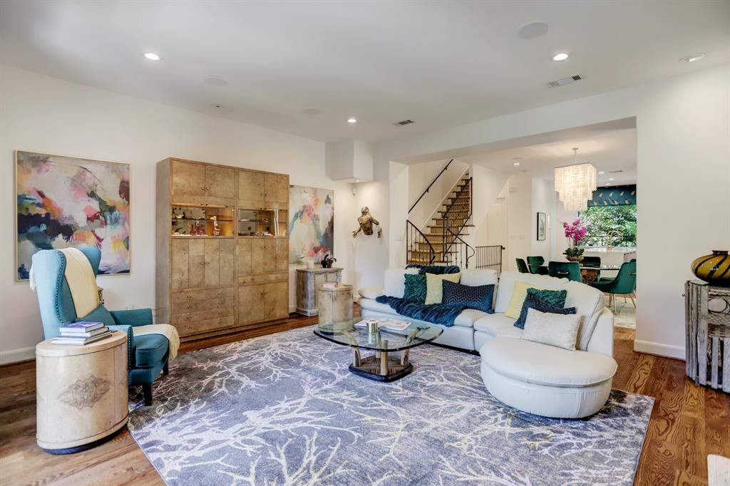 411 3 Reinicke Street, Houston, Texas 77007, 3 Bedrooms Bedrooms, 7 Rooms Rooms,3 BathroomsBathrooms,Single-family,For Sale,Reinicke,52481905