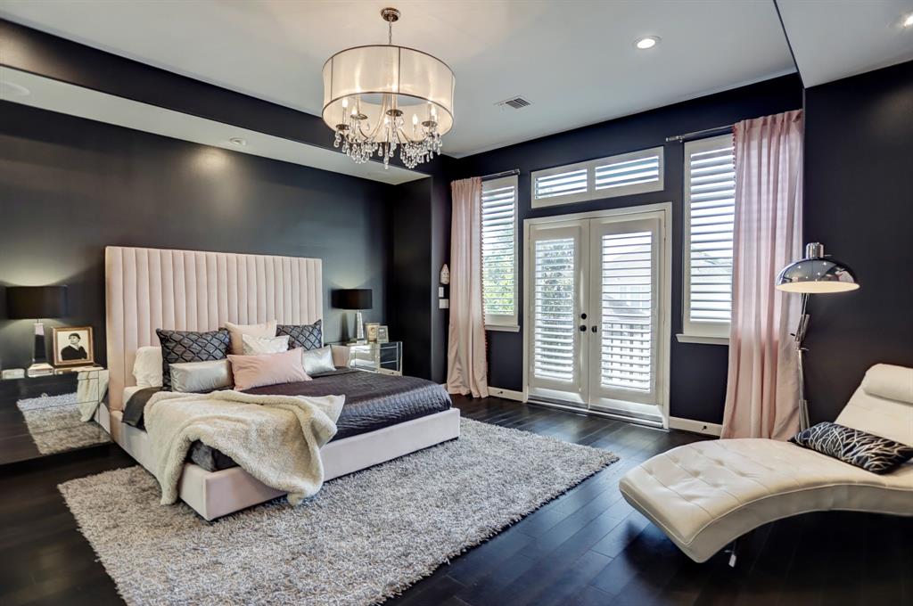 411 3 Reinicke Street, Houston, Texas 77007, 3 Bedrooms Bedrooms, 7 Rooms Rooms,3 BathroomsBathrooms,Single-family,For Sale,Reinicke,52481905