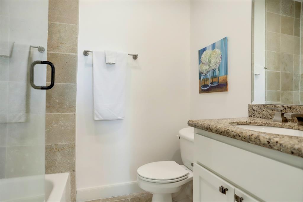 411 3 Reinicke Street, Houston, Texas 77007, 3 Bedrooms Bedrooms, 7 Rooms Rooms,3 BathroomsBathrooms,Single-family,For Sale,Reinicke,52481905