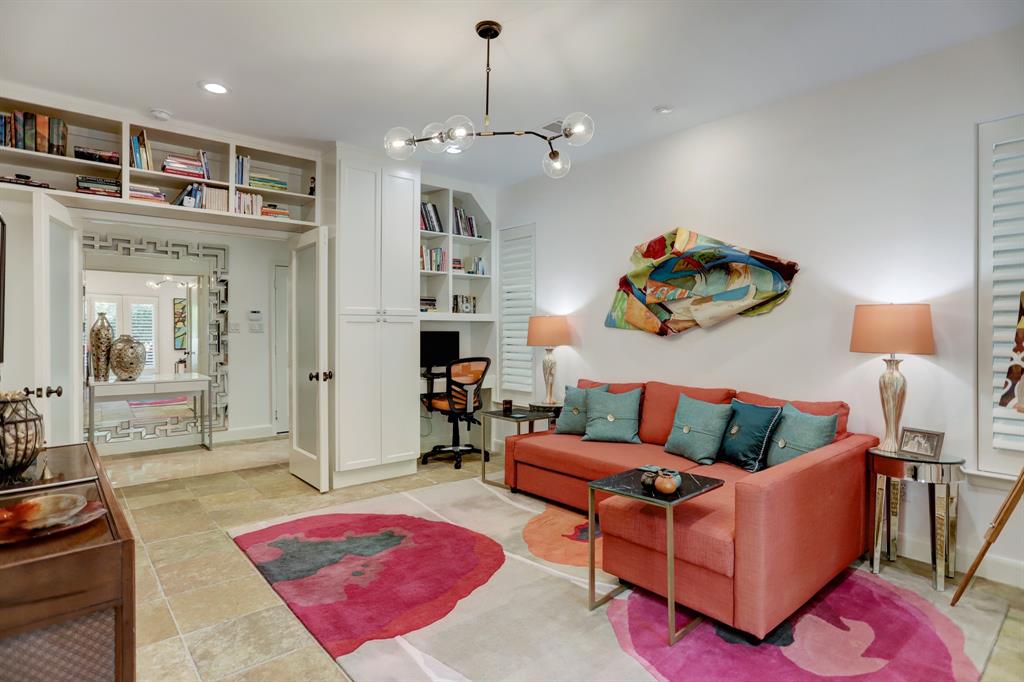 411 3 Reinicke Street, Houston, Texas 77007, 3 Bedrooms Bedrooms, 7 Rooms Rooms,3 BathroomsBathrooms,Single-family,For Sale,Reinicke,52481905