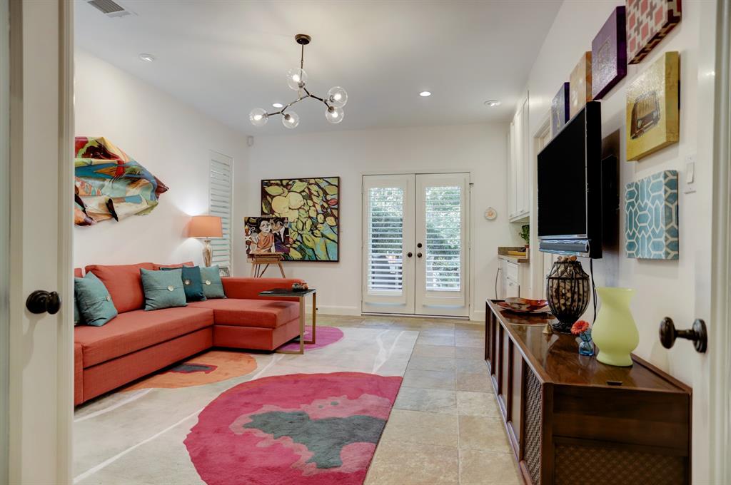 411 3 Reinicke Street, Houston, Texas 77007, 3 Bedrooms Bedrooms, 7 Rooms Rooms,3 BathroomsBathrooms,Single-family,For Sale,Reinicke,52481905